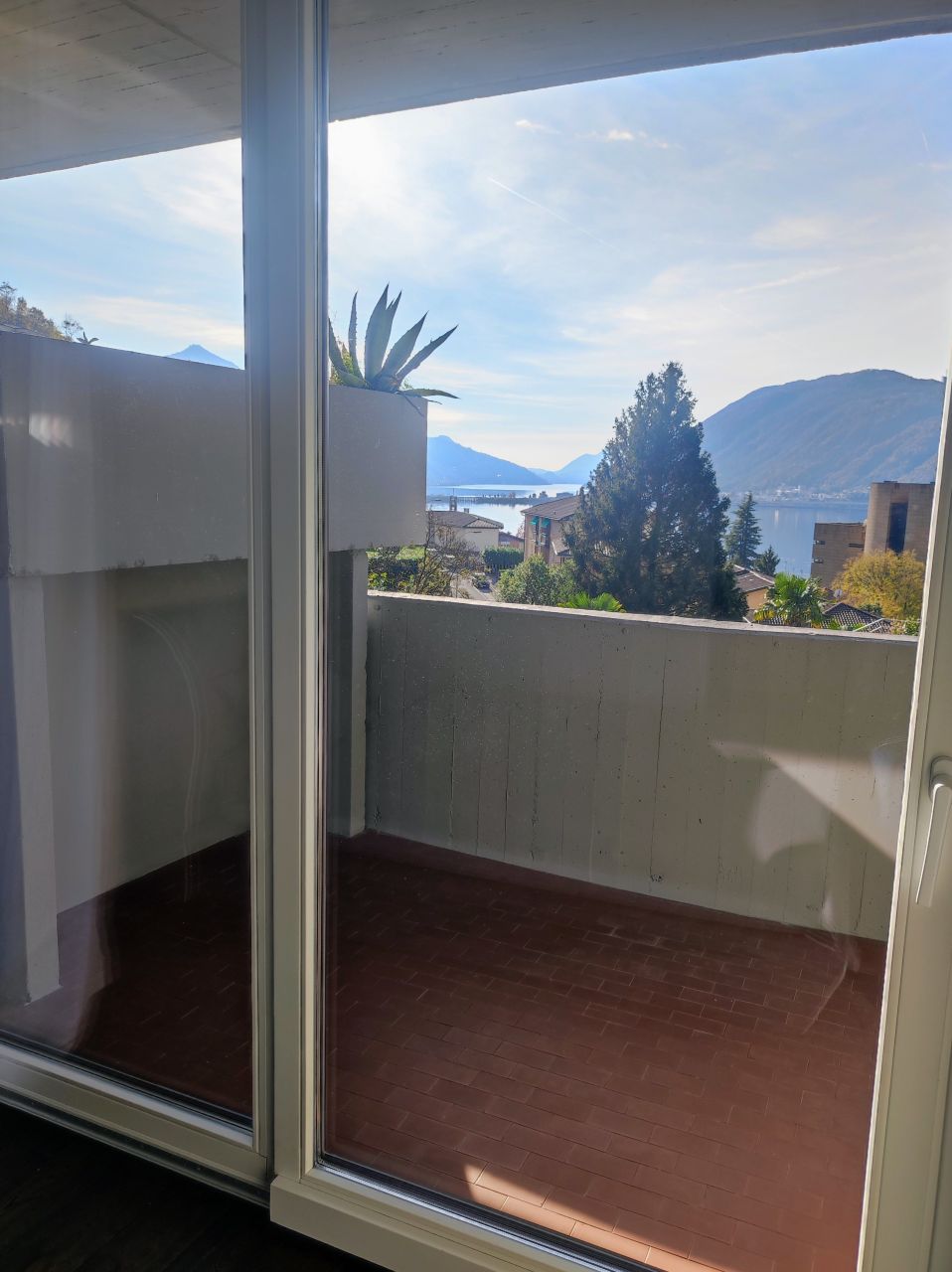 Квартира в Кампионе-д'Италия, Италия, 149 м² - фото 17