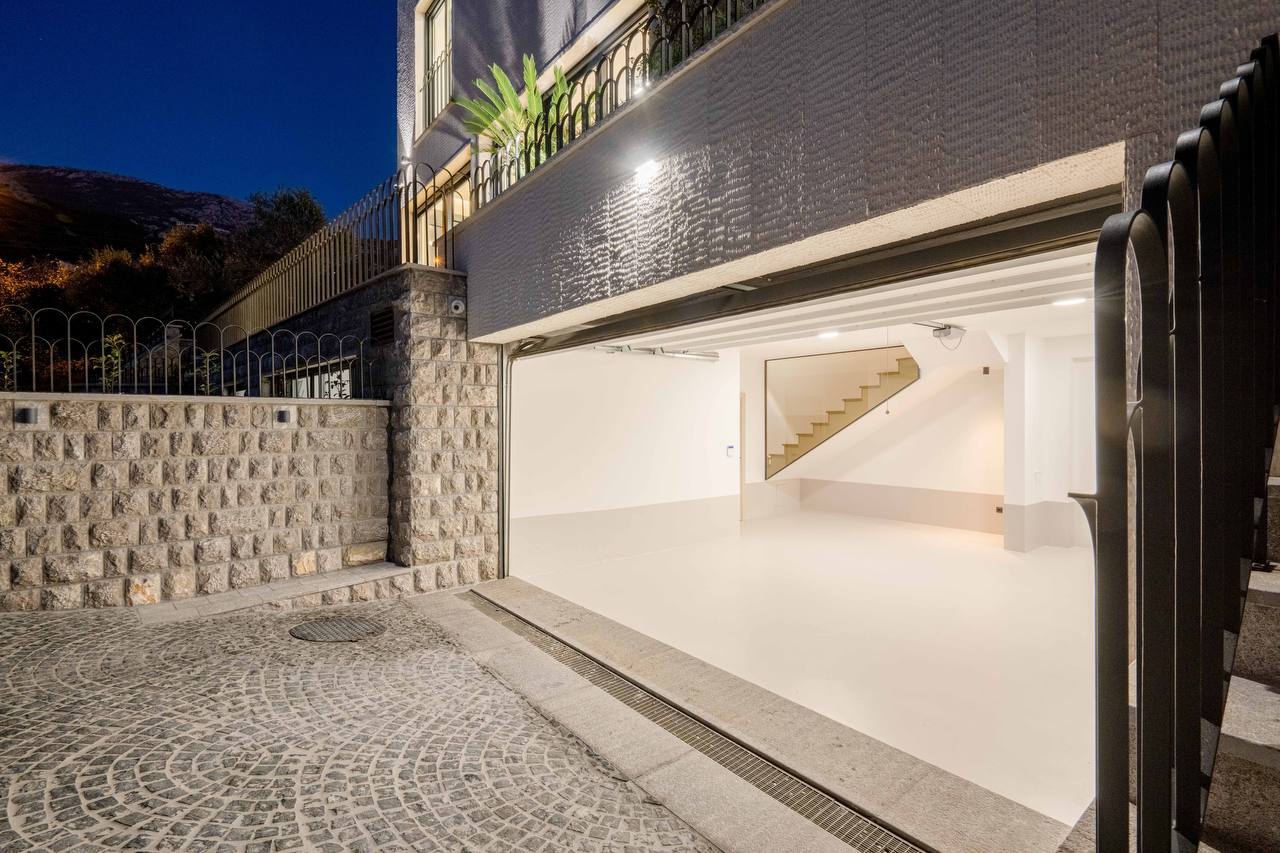 Вилла в Будве, Черногория, 240 м² - фото 8