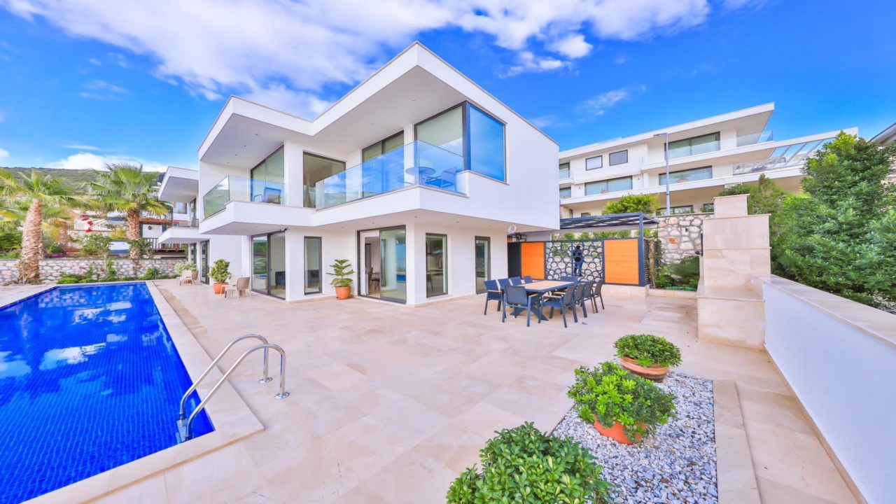 Вилла в Калкане, Турция, 300 м² - фото 1