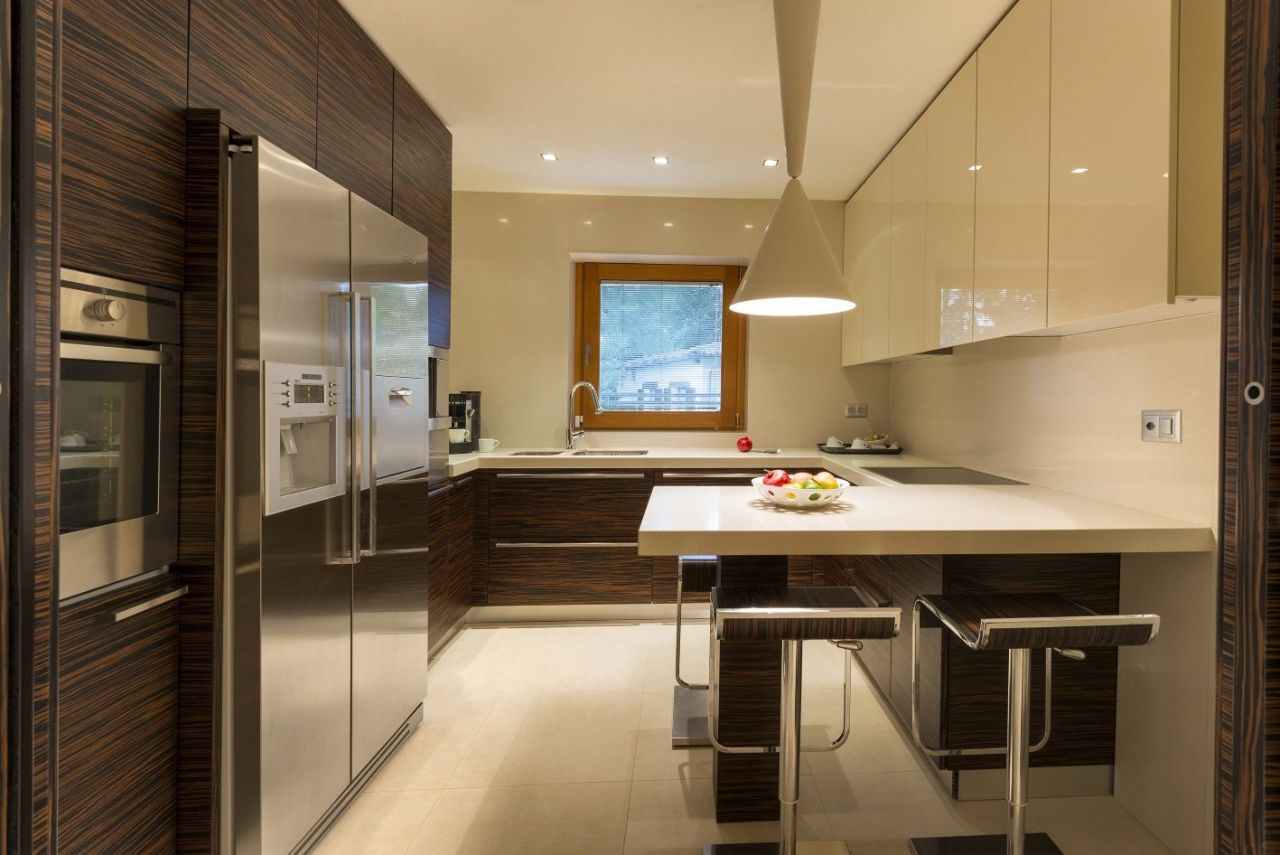 Апартаменты в Биссоне, Швейцария, 150 м² - фото 8