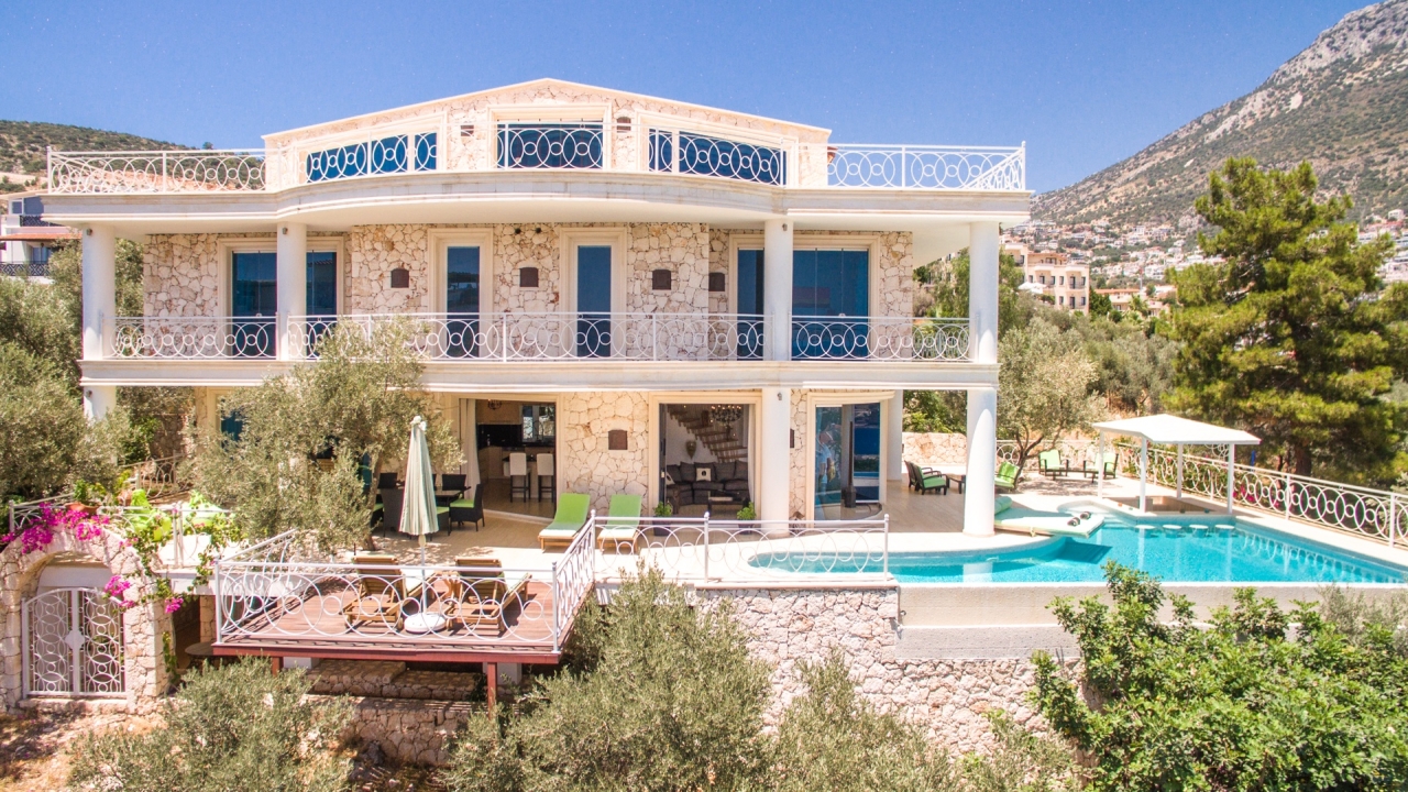 Вилла в Калкане, Турция, 250 м² - фото 1