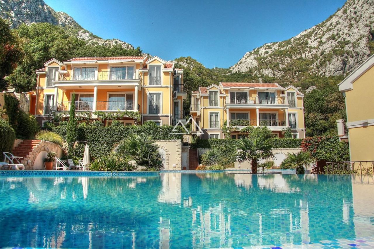 Апартаменты в Ораховаце, Черногория, 77 м² - фото 2