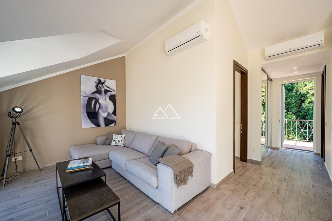 Апартаменты в Ораховаце, Черногория, 77 м² - фото 12