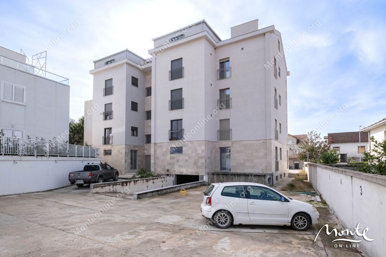 Апартаменты в Тивате, Черногория, 24.5 м² - фото 13