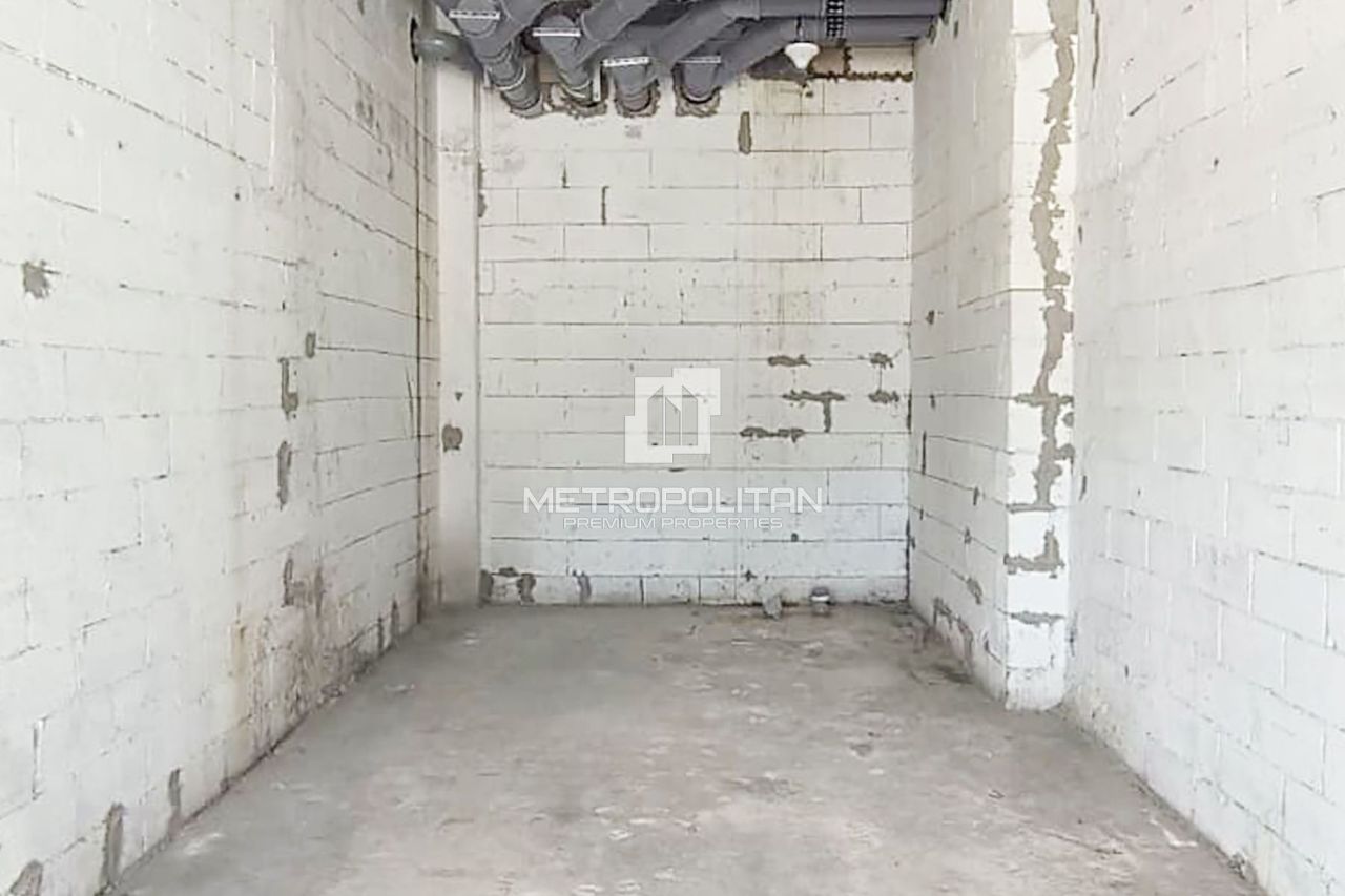 Магазин в Дубае, ОАЭ, 32 м² - фото 5