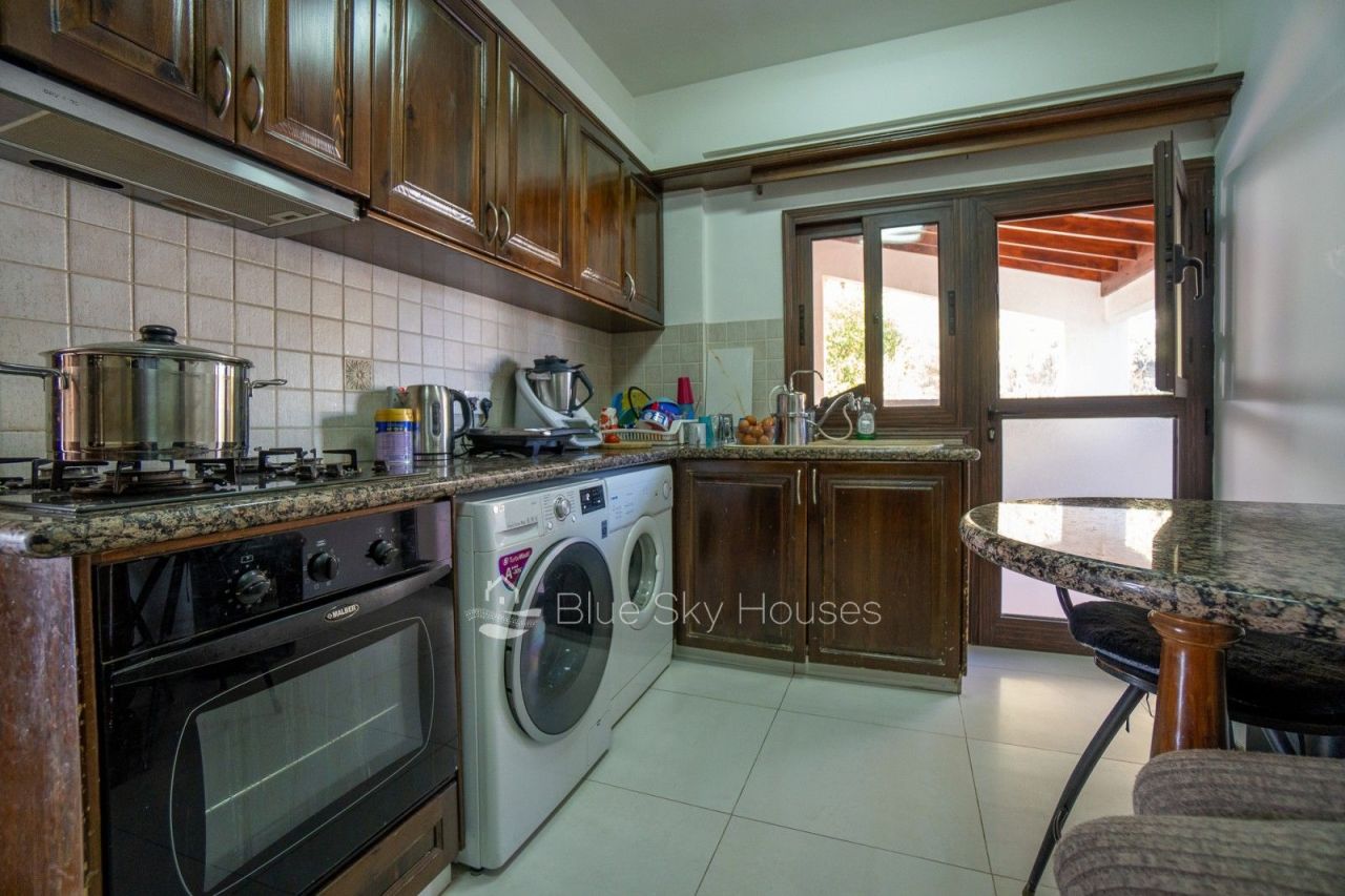 Вилла в Лимасоле, Кипр, 350 м² - фото 8