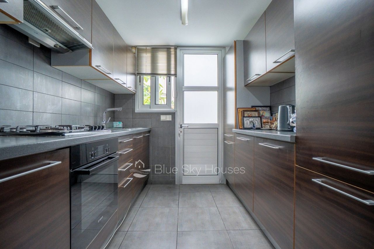 Вилла в Пафосе, Кипр, 350 м² - фото 17