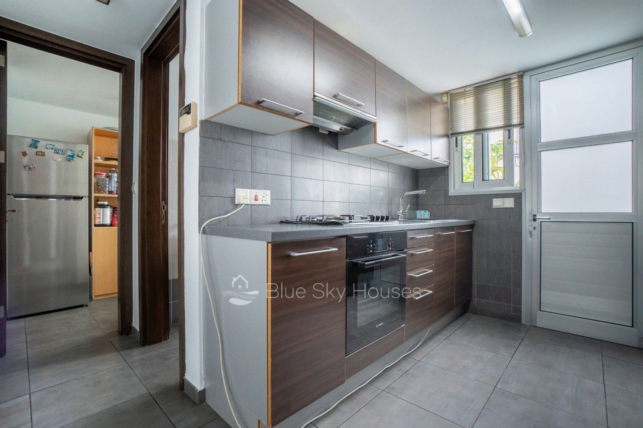 Вилла в Пафосе, Кипр, 350 м² - фото 18