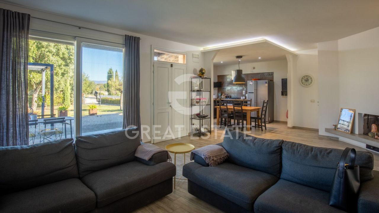 Вилла в Кастильоне-дель-Лаго, Италия, 208.8 м² - фото 14