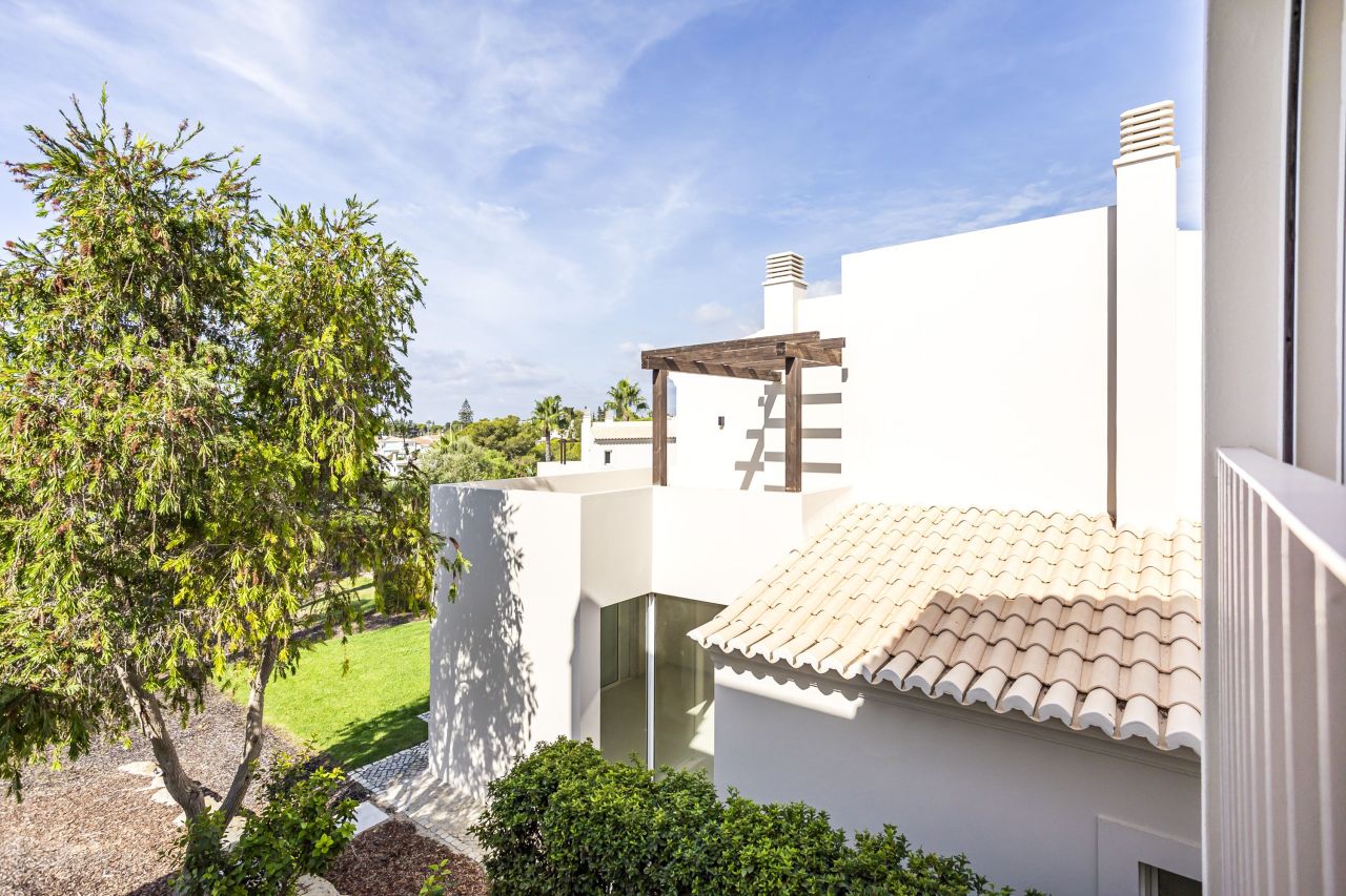 Квартира в Фару, Португалия, 109 м² - фото 4