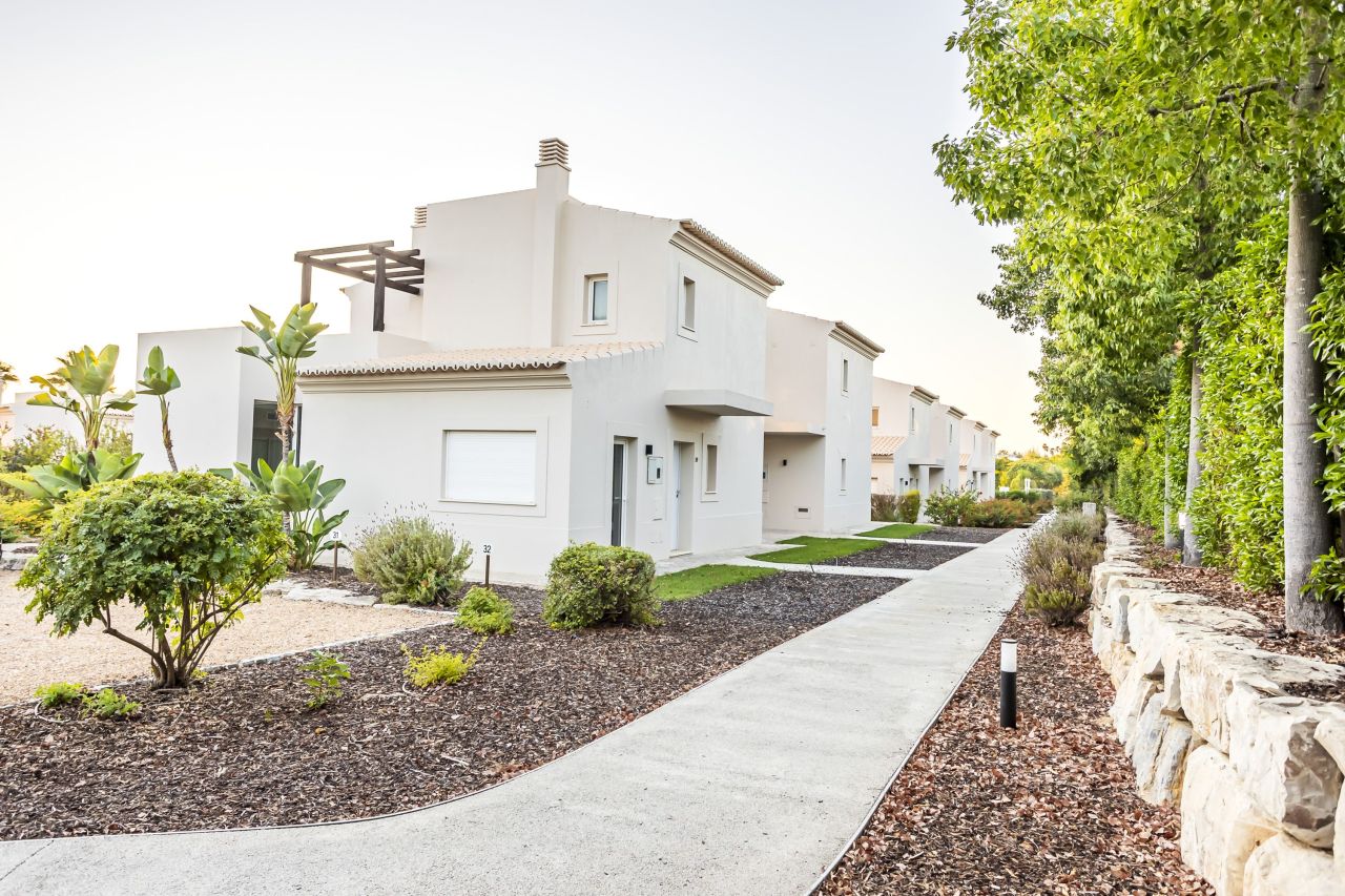 Квартира в Фару, Португалия, 109 м² - фото 1