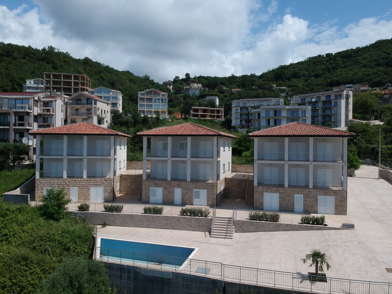 Вилла в Сеоце, Черногория, 300 м² - фото 2