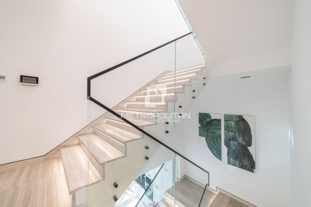 Вилла в Дубае, ОАЭ, 930 м² - фото 10