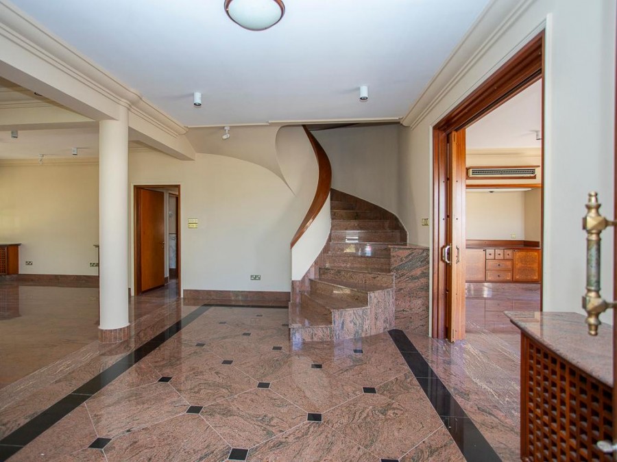 Вилла в Лимасоле, Кипр, 270 м² - фото 6