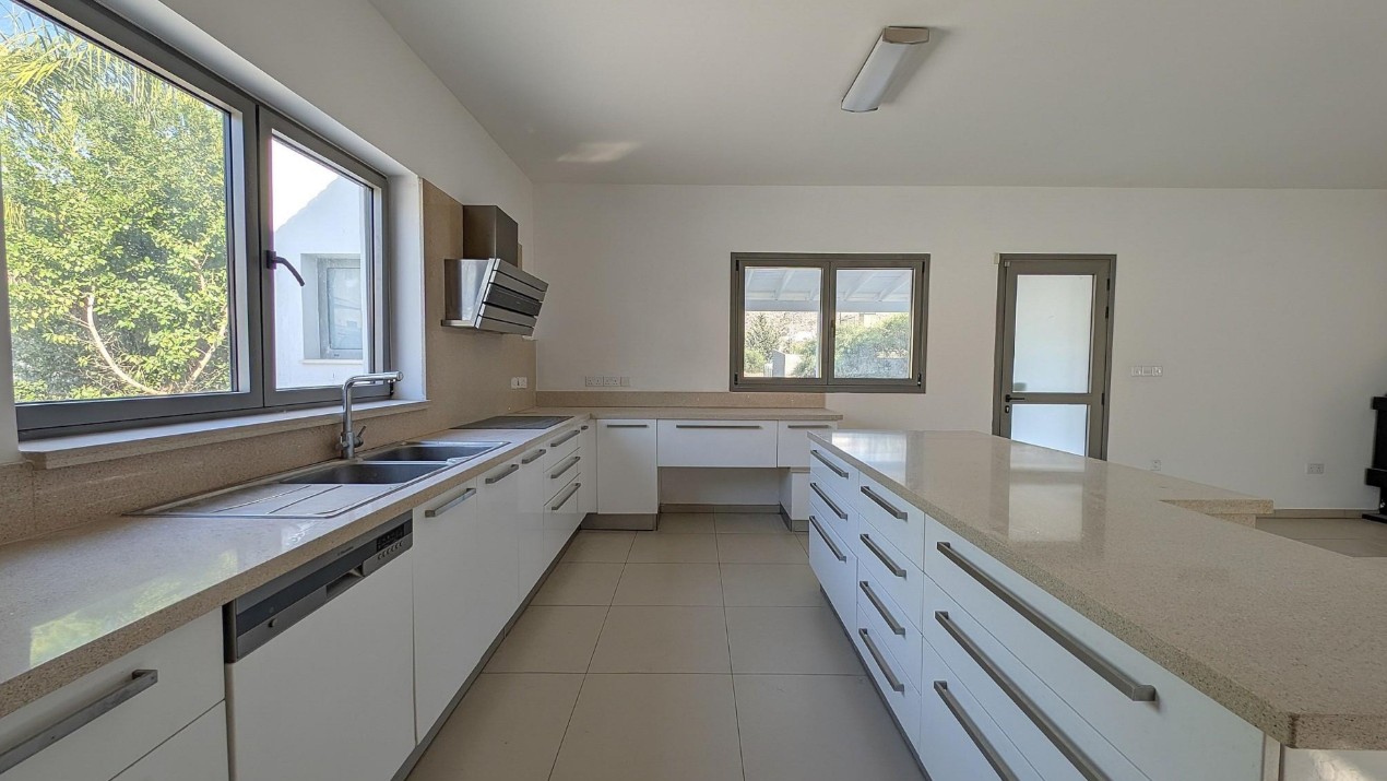 Вилла в Лимасоле, Кипр, 260 м² - фото 9