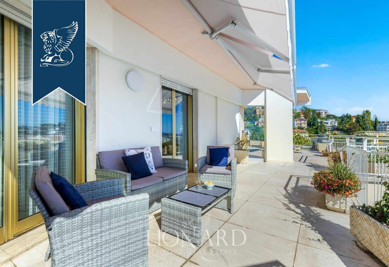 Апартаменты в Сан-Ремо, Италия, 155 м² - фото 3