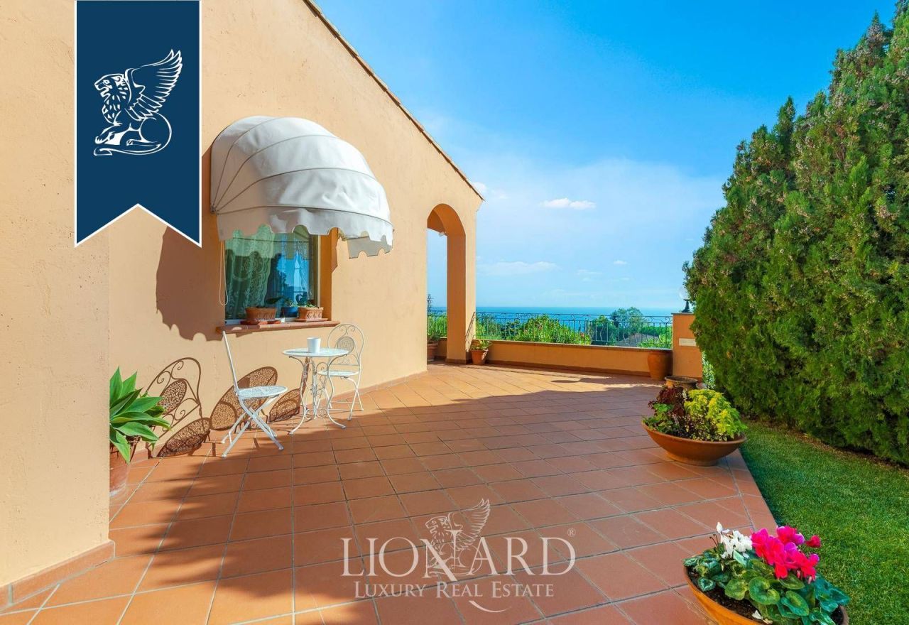 Вилла в Сан-Ремо, Италия, 480 м² - фото 9