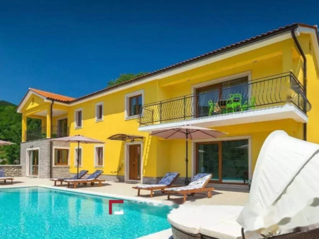 Дом в Опатии, Хорватия, 216 м² - фото 1