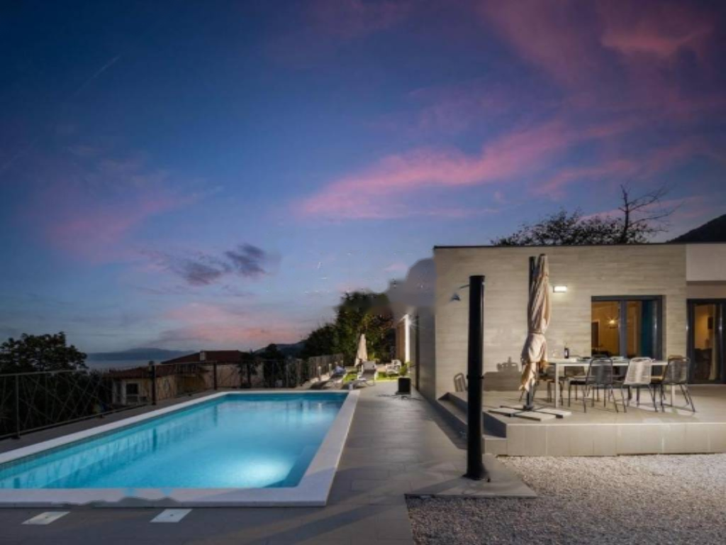 Дом в Опатии, Хорватия, 163 м² - фото 1