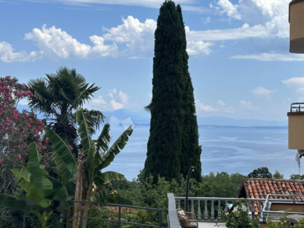 Квартира в Опатии, Хорватия, 86 м² - фото 1