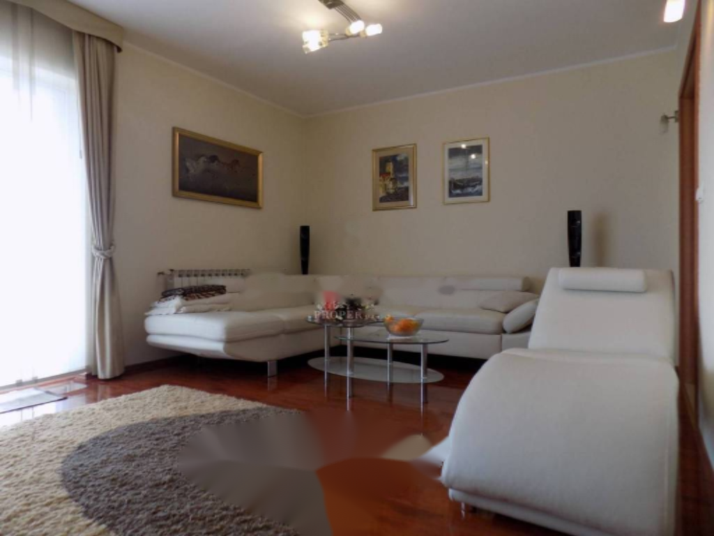 Дом в Опатии, Хорватия, 450 м² - фото 1