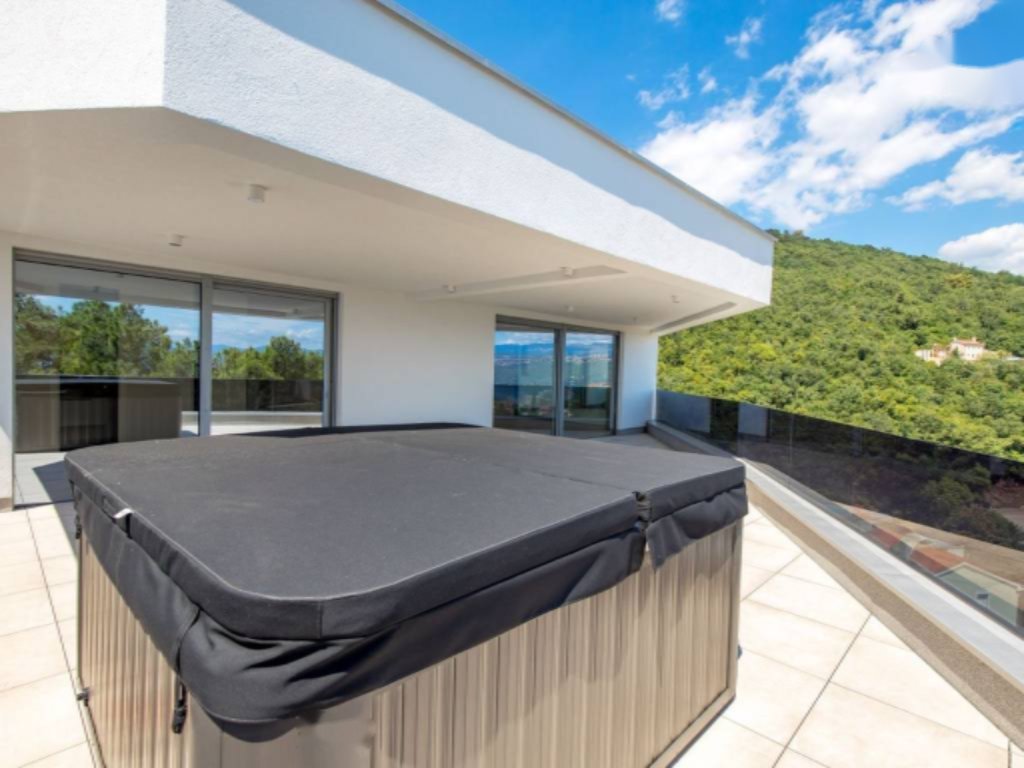 Квартира в Опатии, Хорватия, 262 м² - фото 1