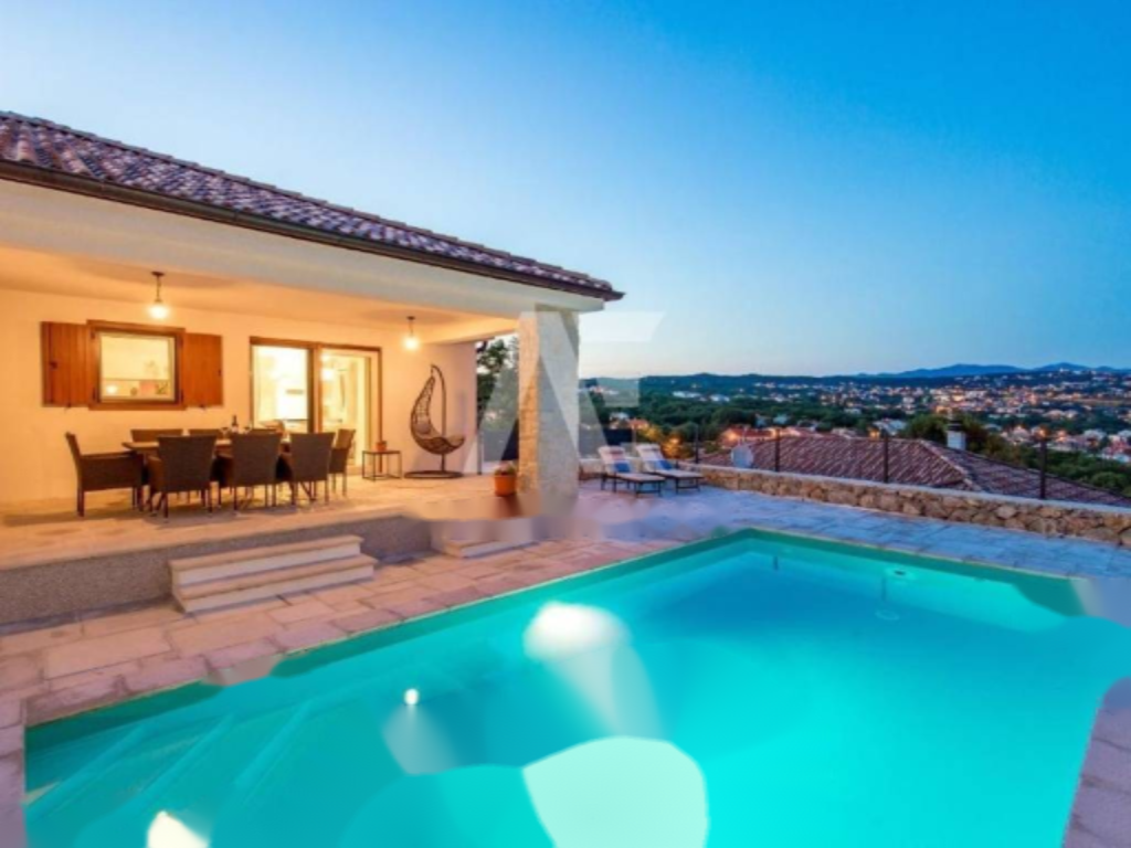 Дом в Опатии, Хорватия, 200 м² - фото 1