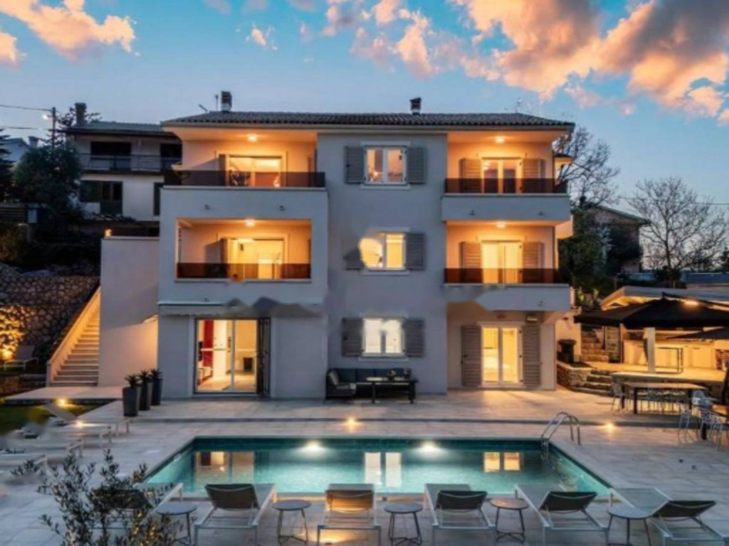 Дом в Опатии, Хорватия, 404 м² - фото 2