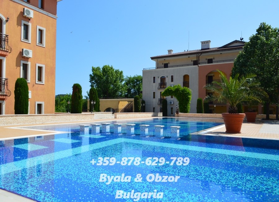 Квартира в Обзоре, Болгария, 59 м² - фото 1