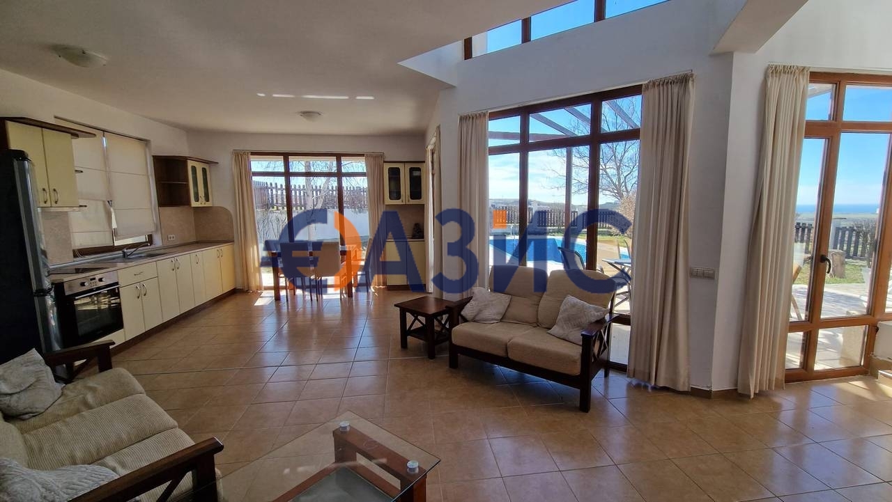 Дом в Ахелое, Болгария, 146 м² - фото 1