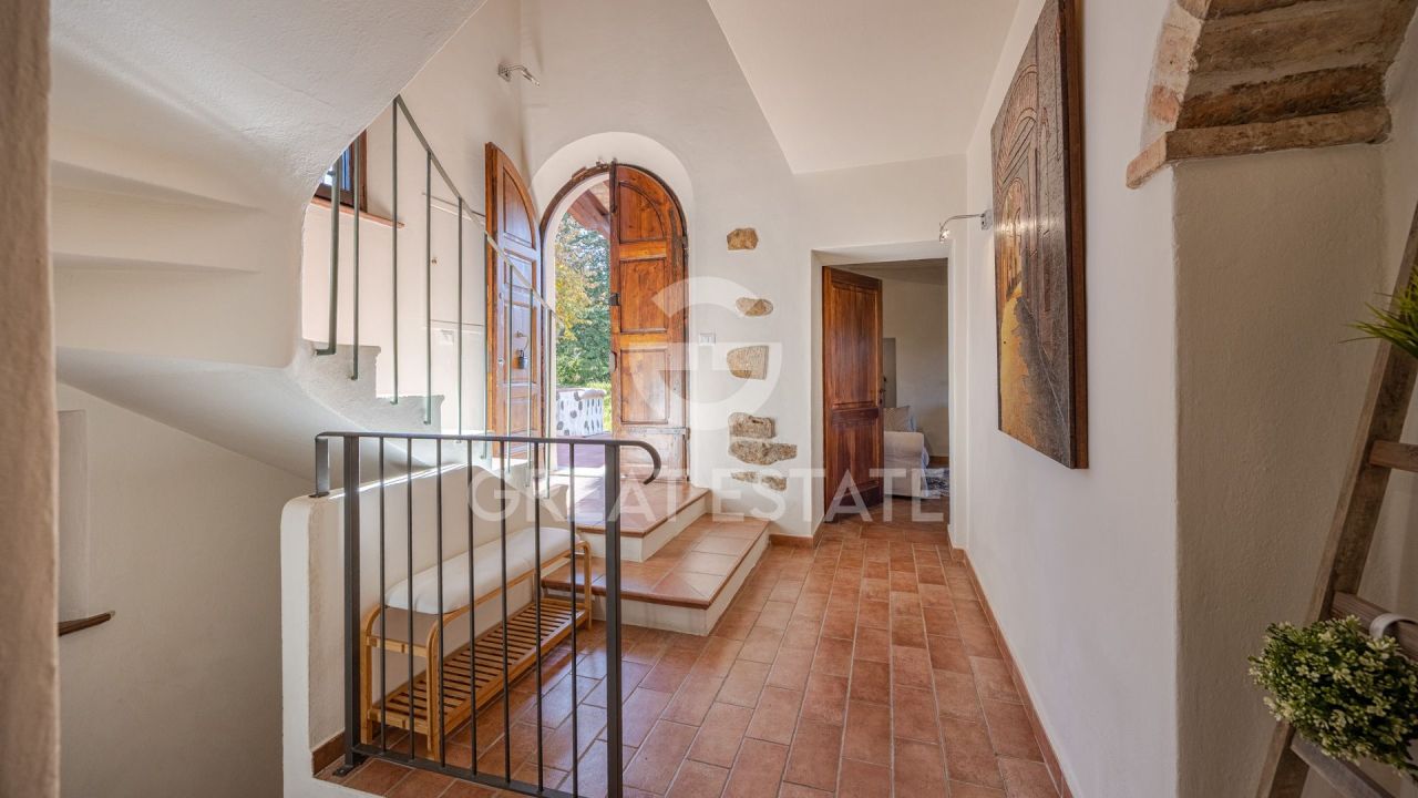 Дом в Монтепульчано, Италия, 405.2 м² - фото 9