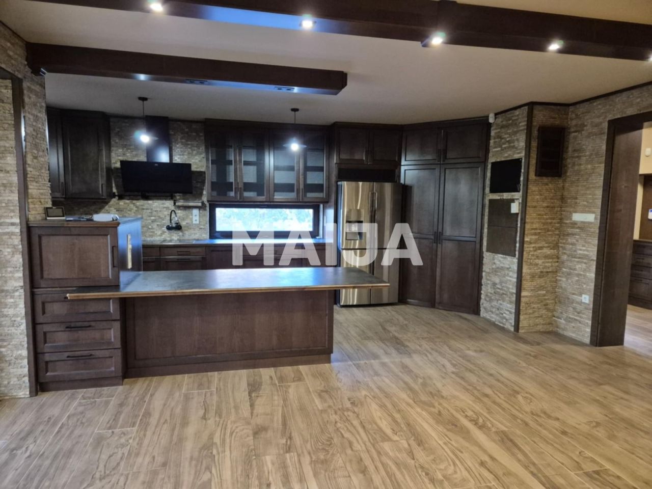 Дом Чёмёр, Венгрия, 221 м² - фото 9