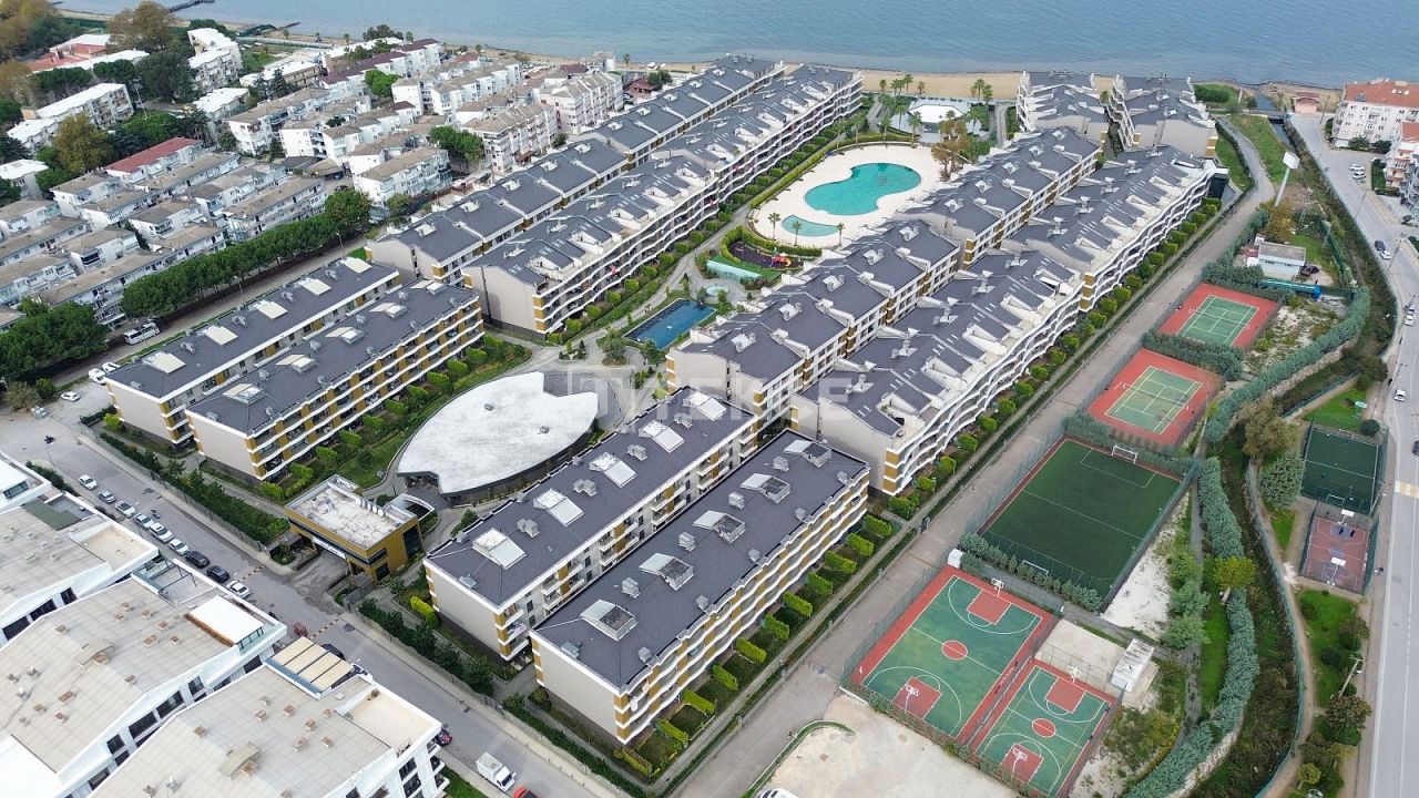 Апартаменты в Ялове, Турция, 495 м² - фото 1