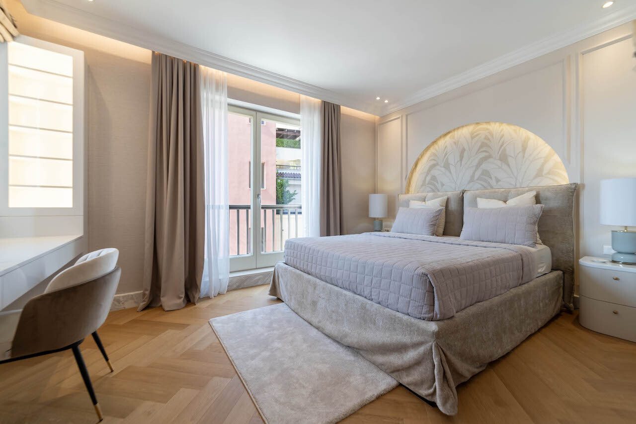 Квартира в Тивате, Черногория, 201 м² - фото 17