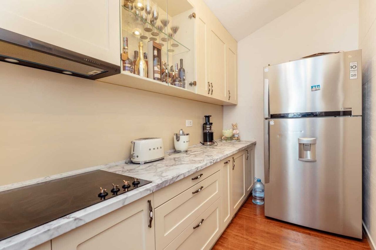 Квартира в Херцег-Нови, Черногория, 180 м² - фото 6