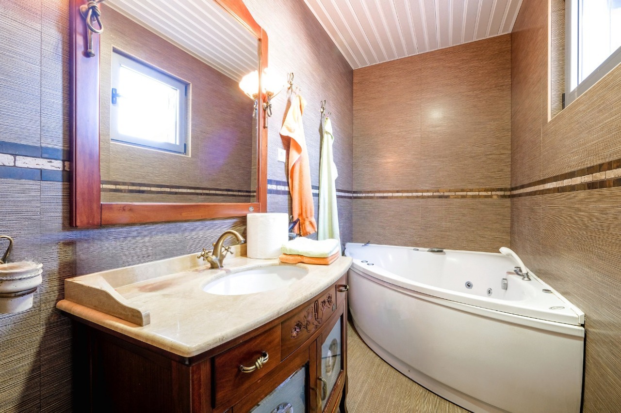 Квартира в Будве, Черногория, 179 м² - фото 8