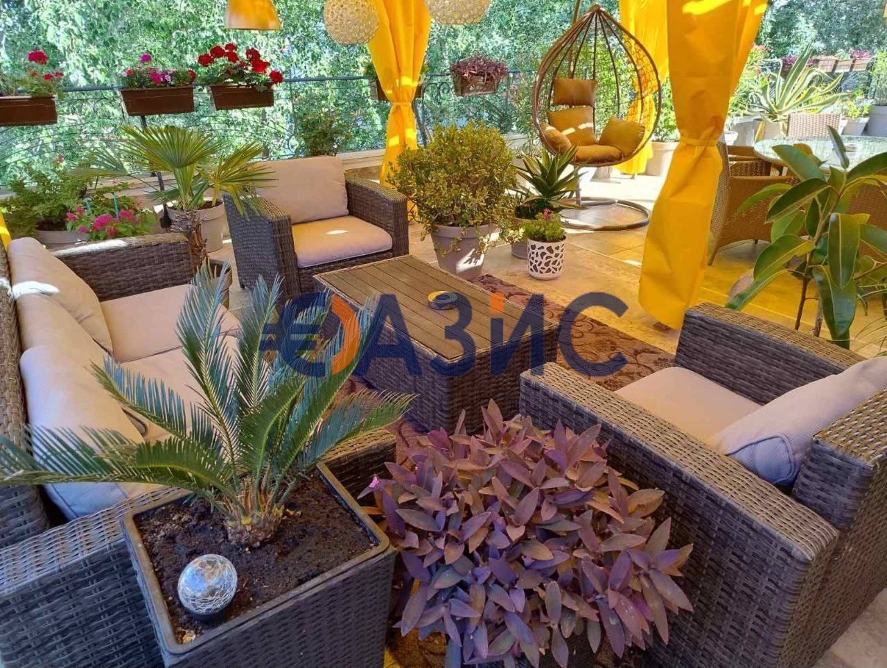 Апартаменты на Солнечном берегу, Болгария, 188 м² - фото 1