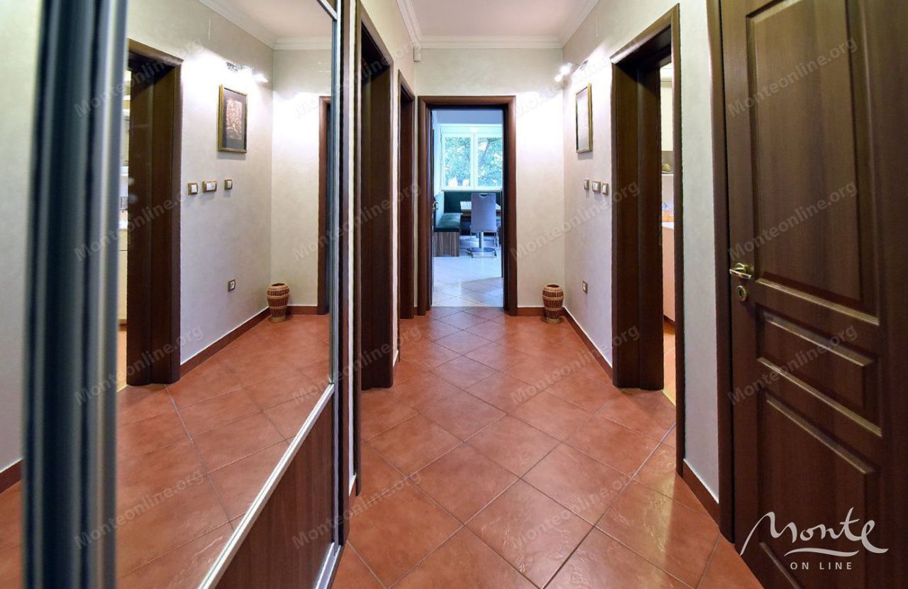 Вилла в Подгорице, Черногория, 175 м² - фото 13