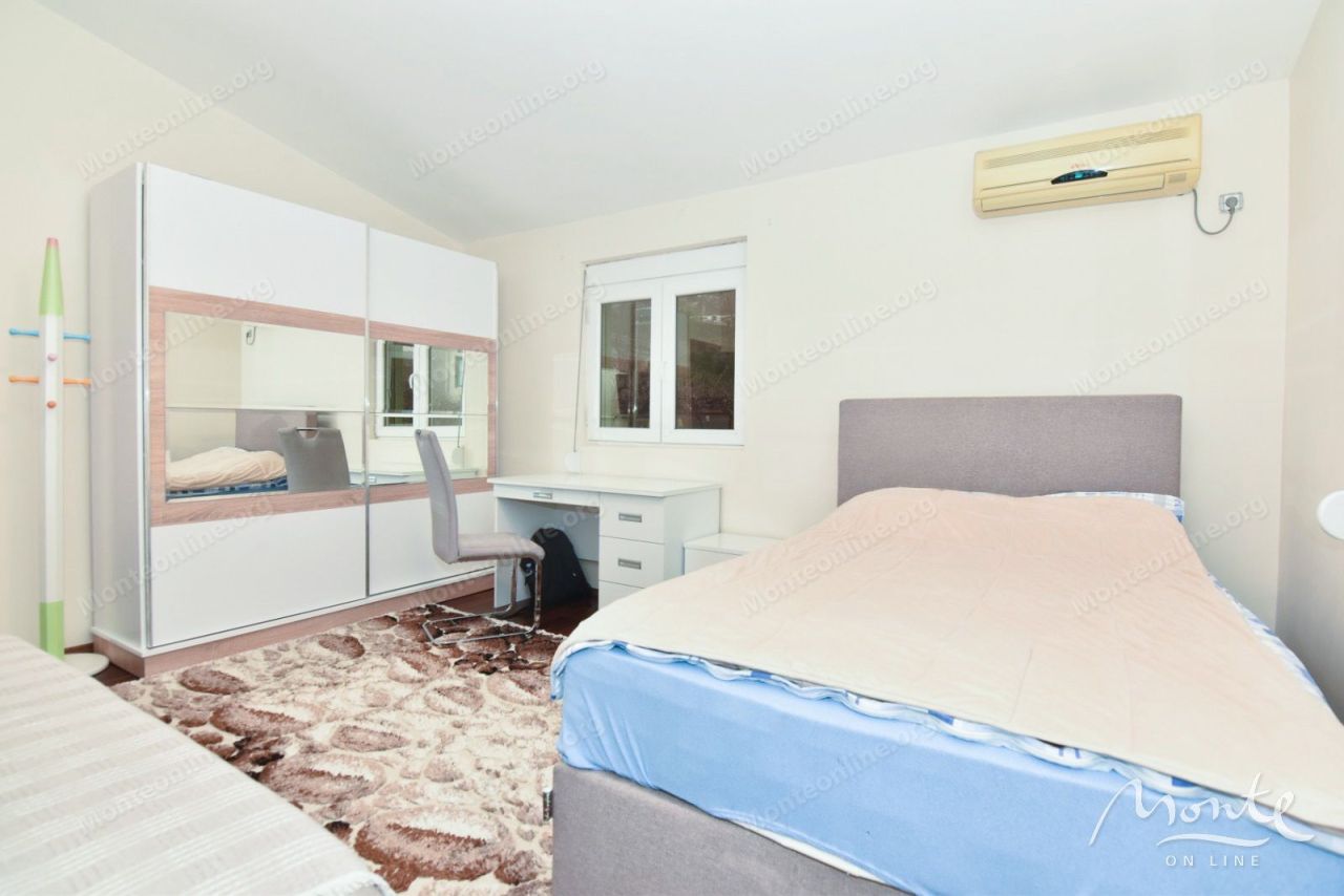 Вилла в Подгорице, Черногория, 175 м² - фото 15