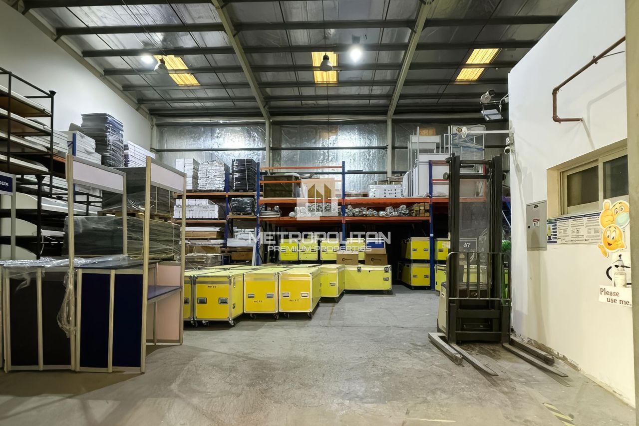 Коммерческая недвижимость в Дубае, ОАЭ, 5 889 м² - фото 10