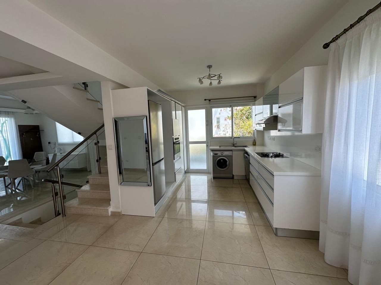 Вилла в Пафосе, Кипр, 224 м² - фото 8