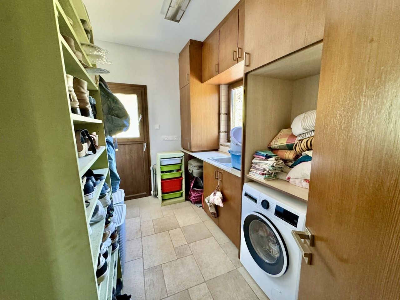 Вилла в Лимасоле, Кипр, 327 м² - фото 9