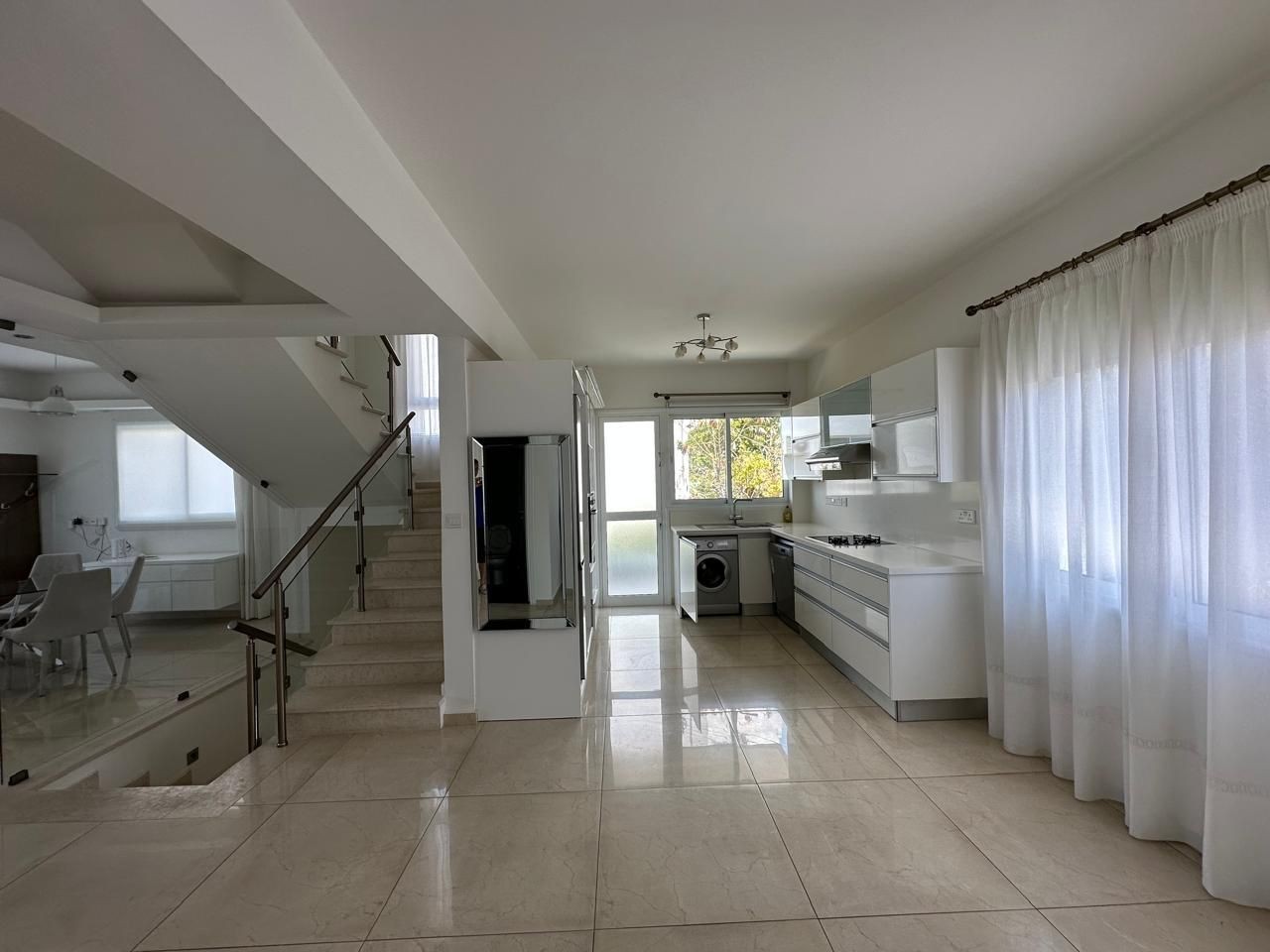 Вилла в Пафосе, Кипр, 224 м² - фото 12