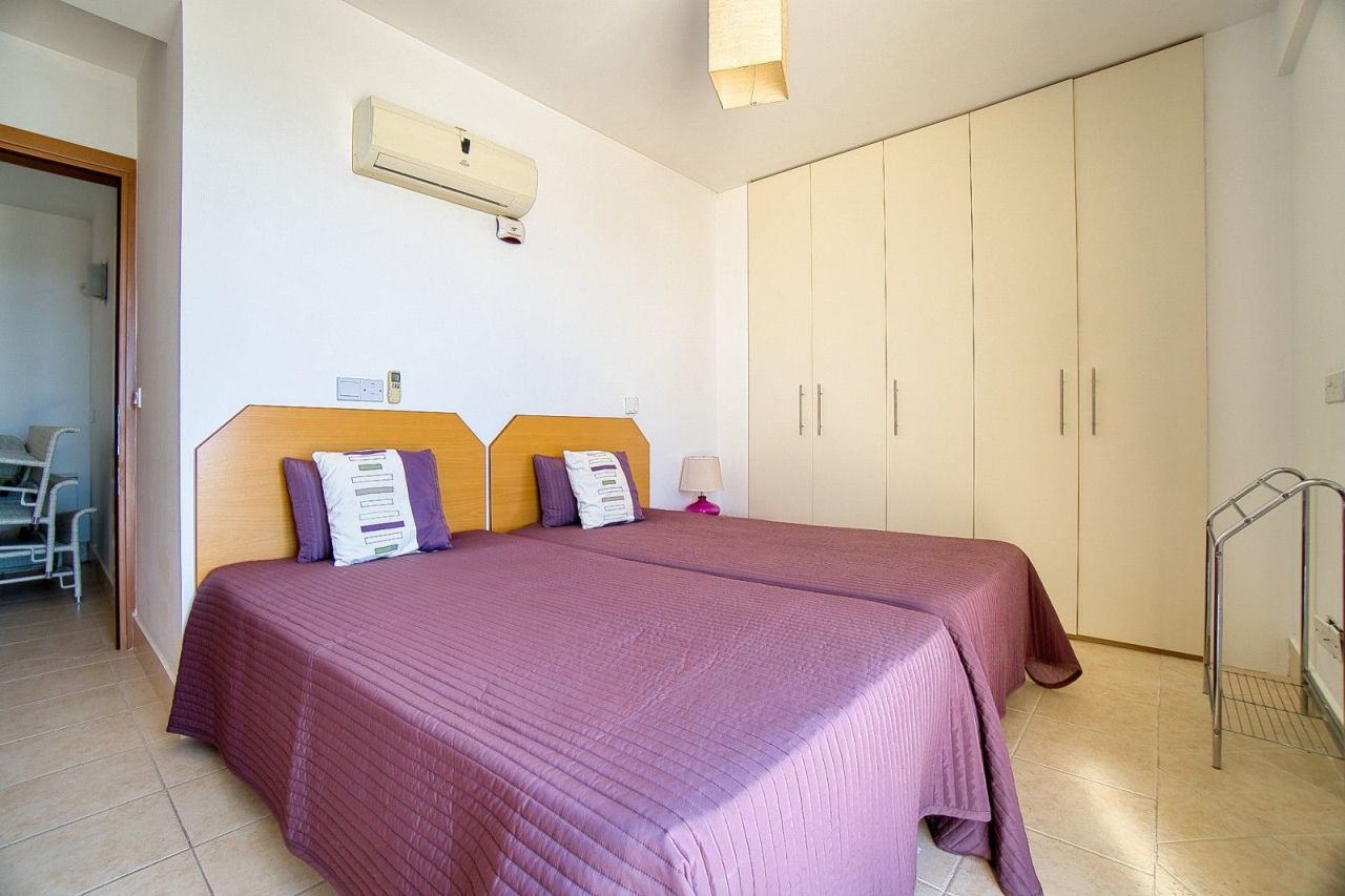 Вилла в Пафосе, Кипр, 220 м² - фото 15