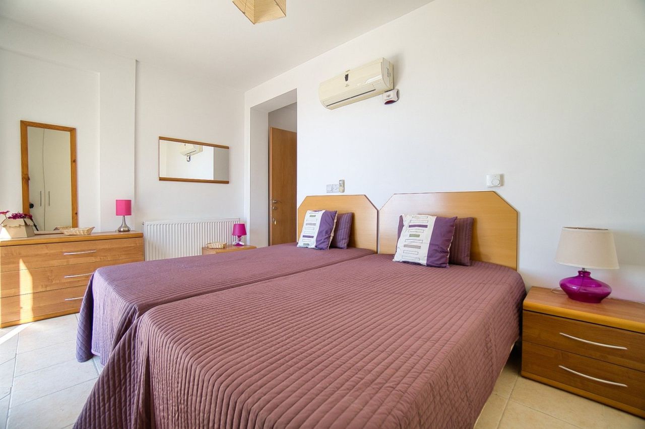 Вилла в Пафосе, Кипр, 220 м² - фото 16