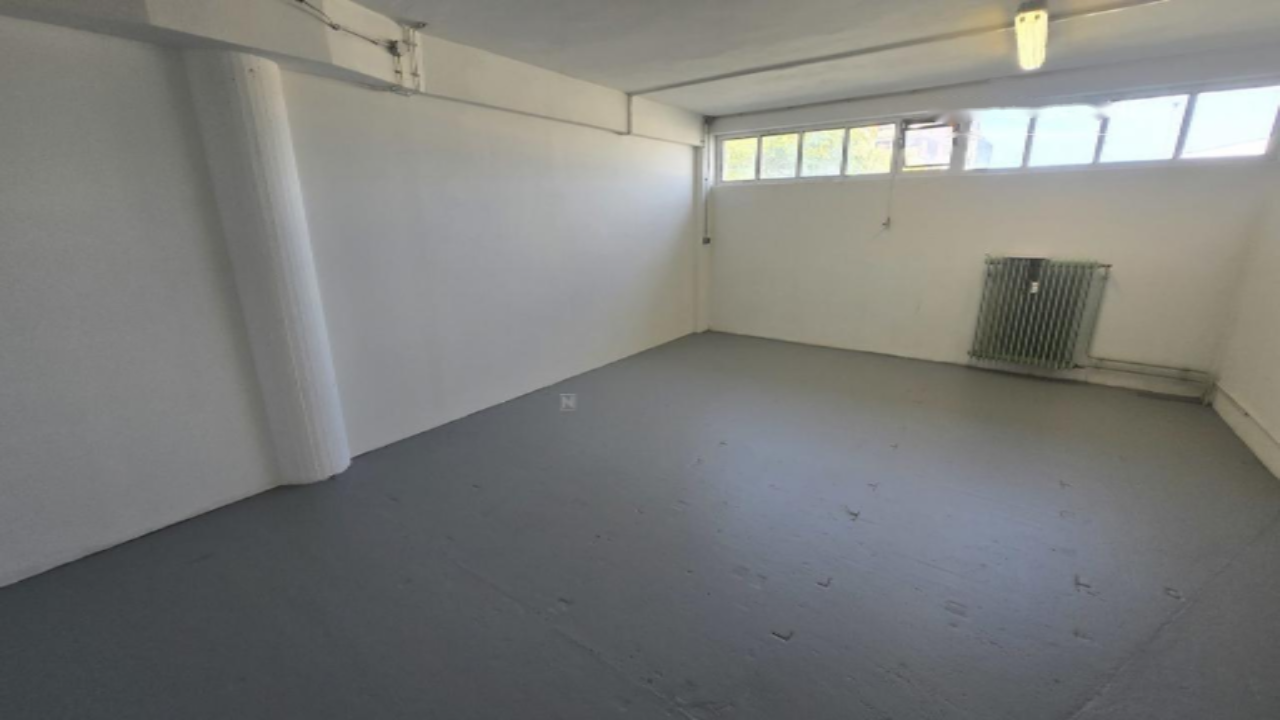 Офис в Любляне, Словения, 24 м² - фото 1