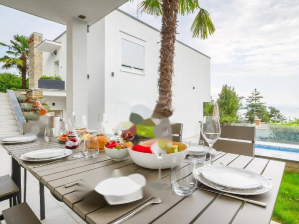 Дом в Опатии, Хорватия, 300 м² - фото 1