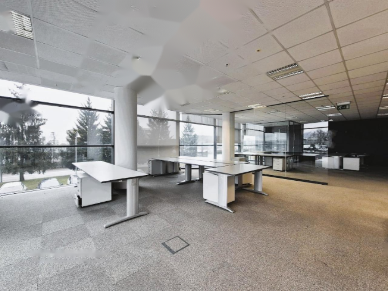 Офис в Любляне, Словения, 270 м² - фото 1