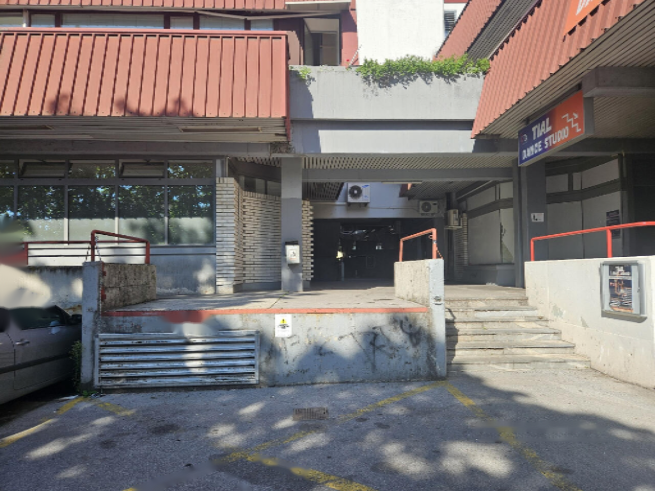 Офис в Любляне, Словения, 44 м² - фото 2