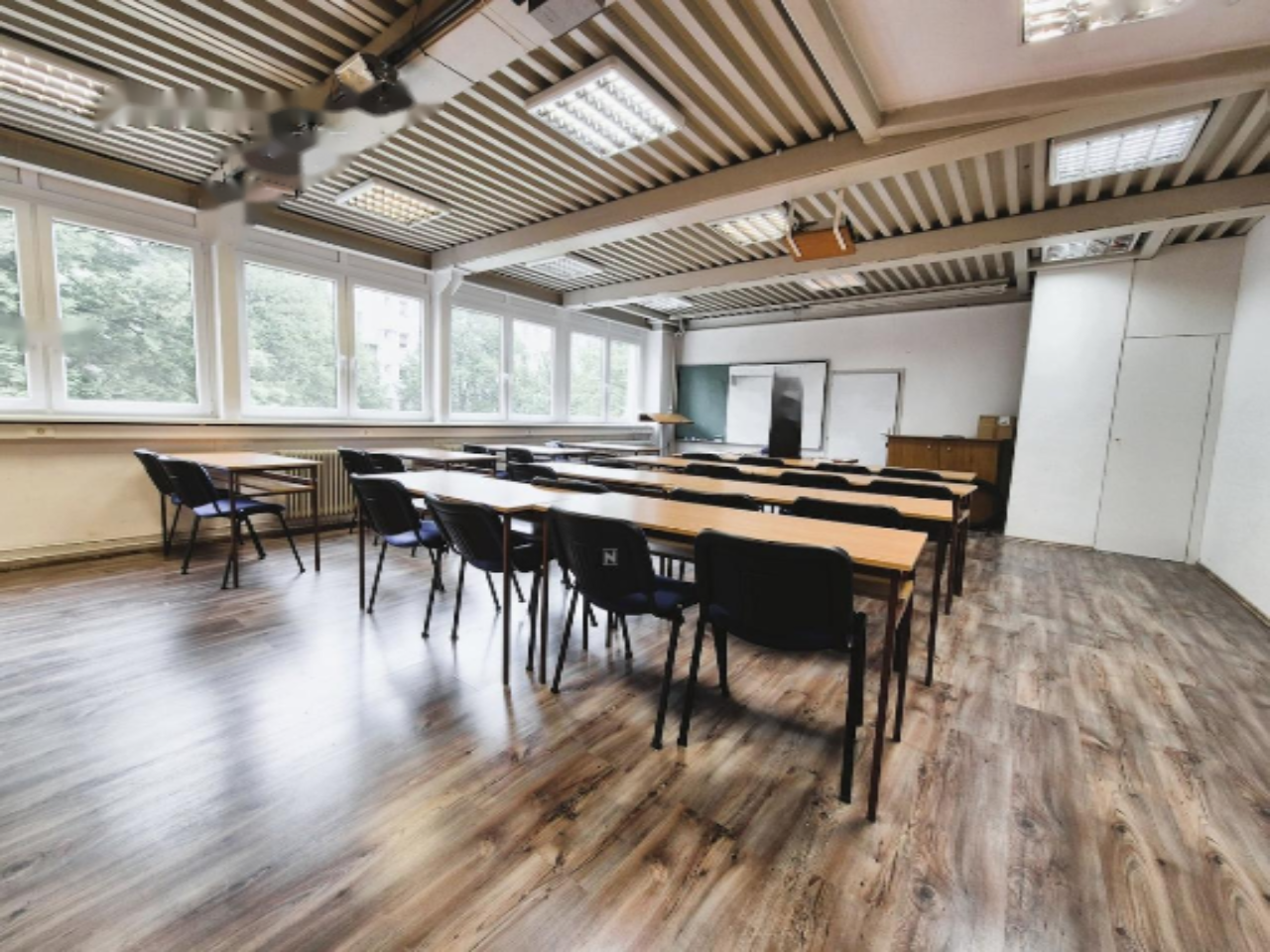 Офис в Любляне, Словения, 307 м² - фото 4